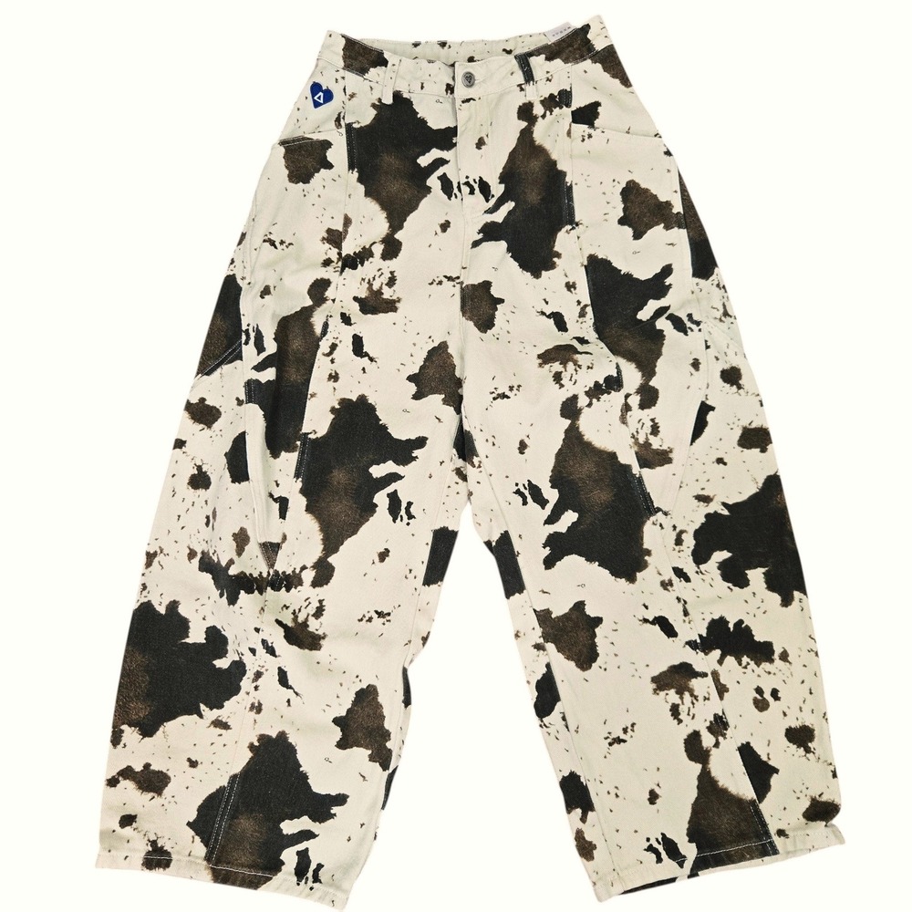 Aelfric Eden Barrel Leg Pants Womens 28 cream Brown Cow Print Patch Pocket Jeans